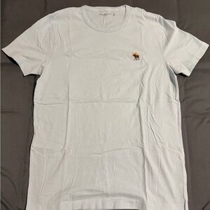 Abercrombie & Fitch Light Blue Short Sleeve Tee